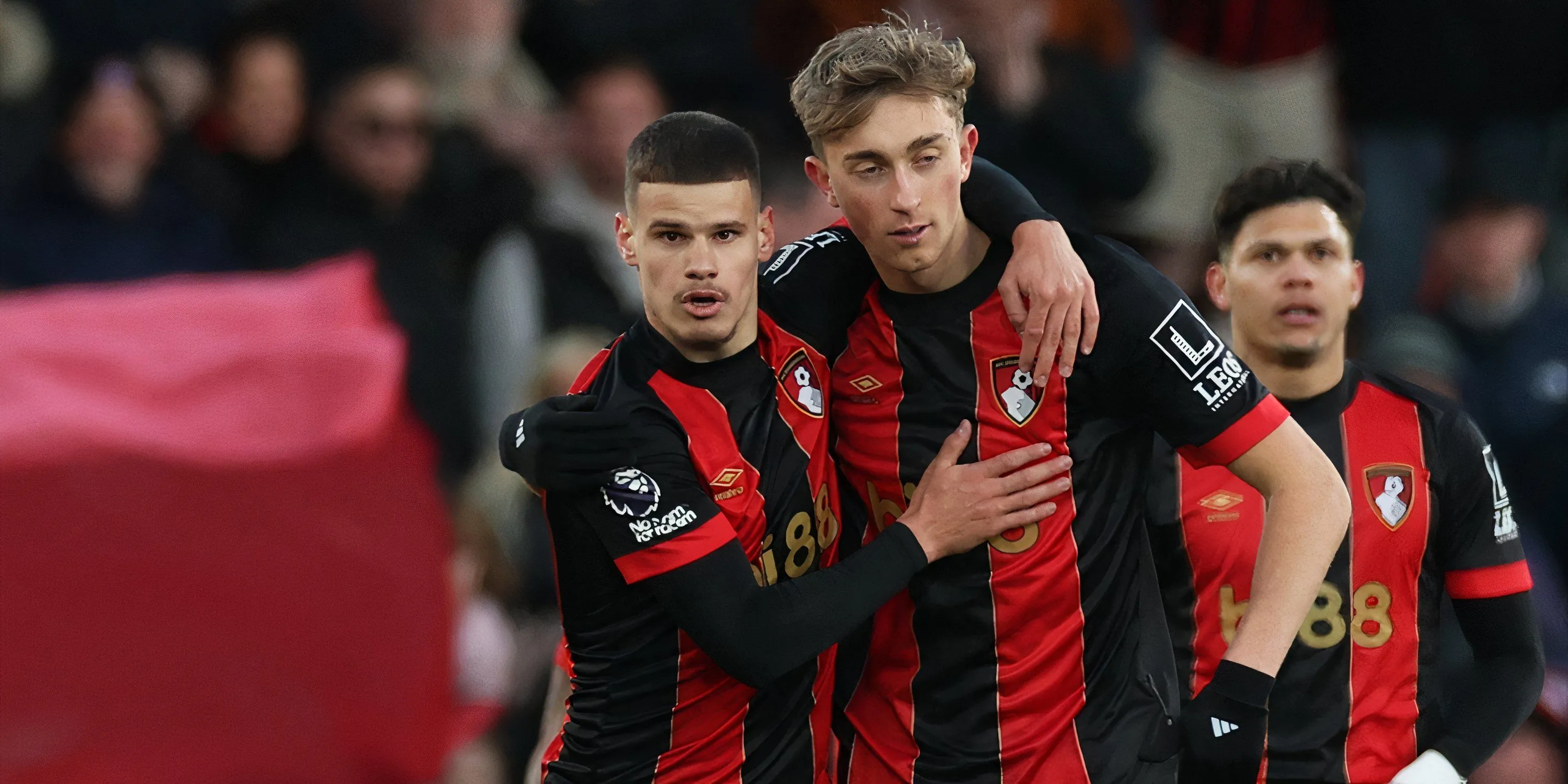Bộ đôi hậu vệ Milos Kerkez và Dean Huijsen từng thi đấu cho Bournemouth