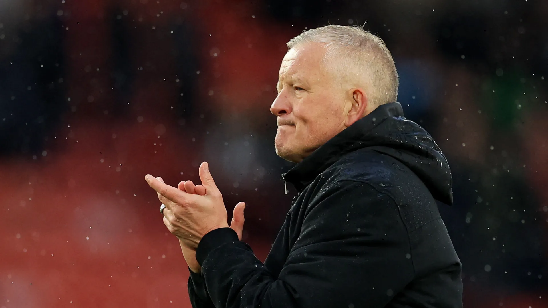 HLV Chris Wilder của Sheffield United trên sân tập