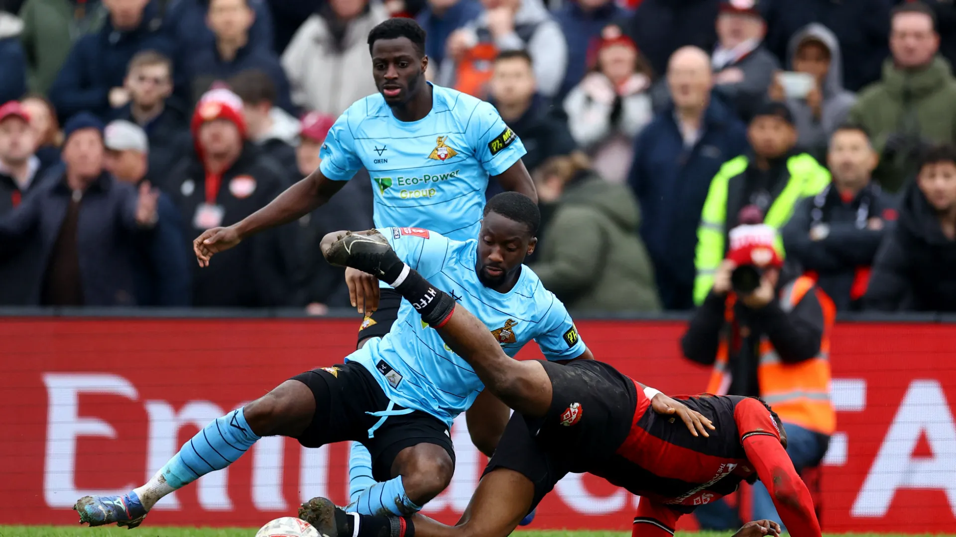 Joseph Olowu - Ngôi sao sắp rời Doncaster Rovers tìm bến đỗ mới