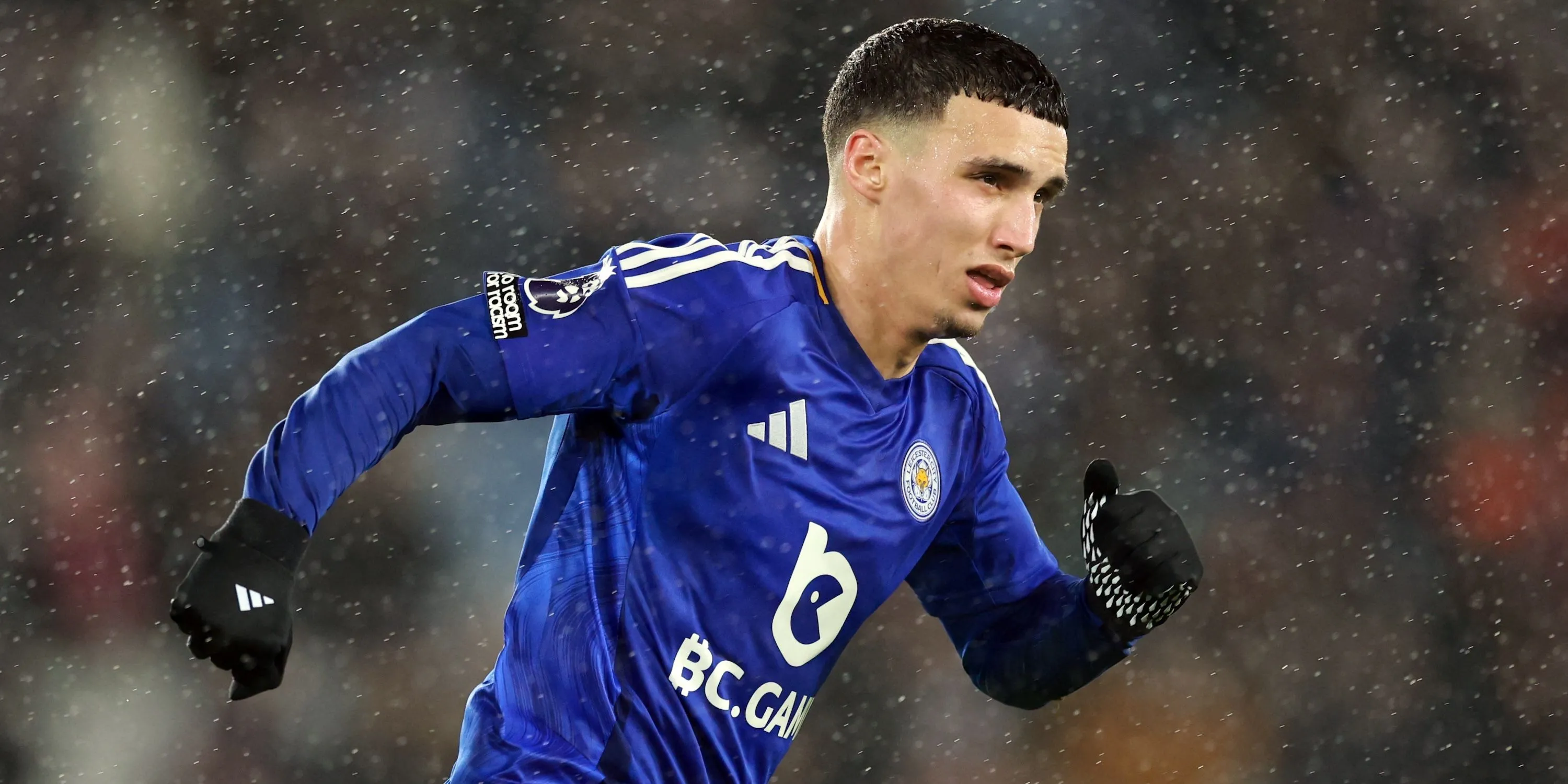 Bilal El Khannouss, 'phù thủy' tấn công được Wolves nhắm tới