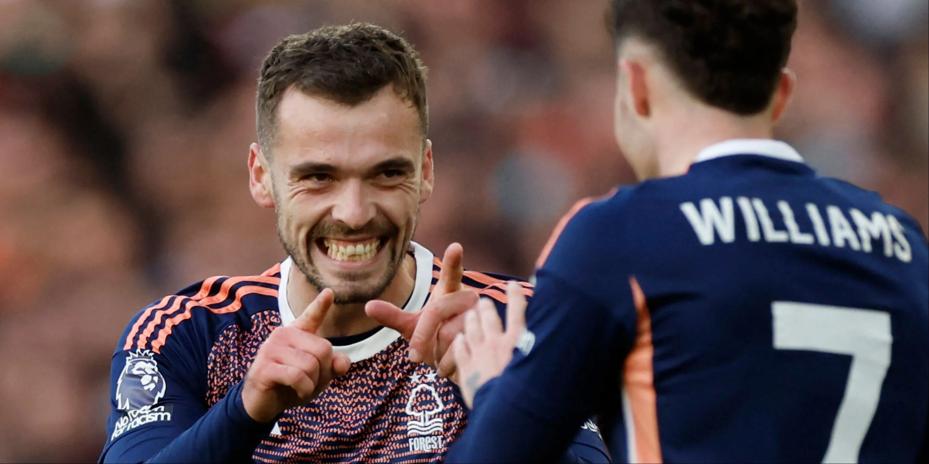 Harry Toffolo thi đấu cho Nottingham Forest tại Premier League