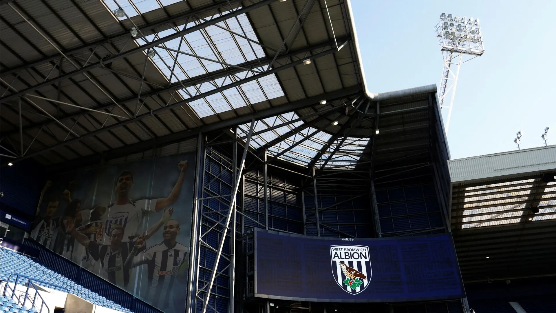 Sân vận động The Hawthorns, sân nhà của West Brom, nơi các cầu thủ trẻ có thể tỏa sáng tại Championship