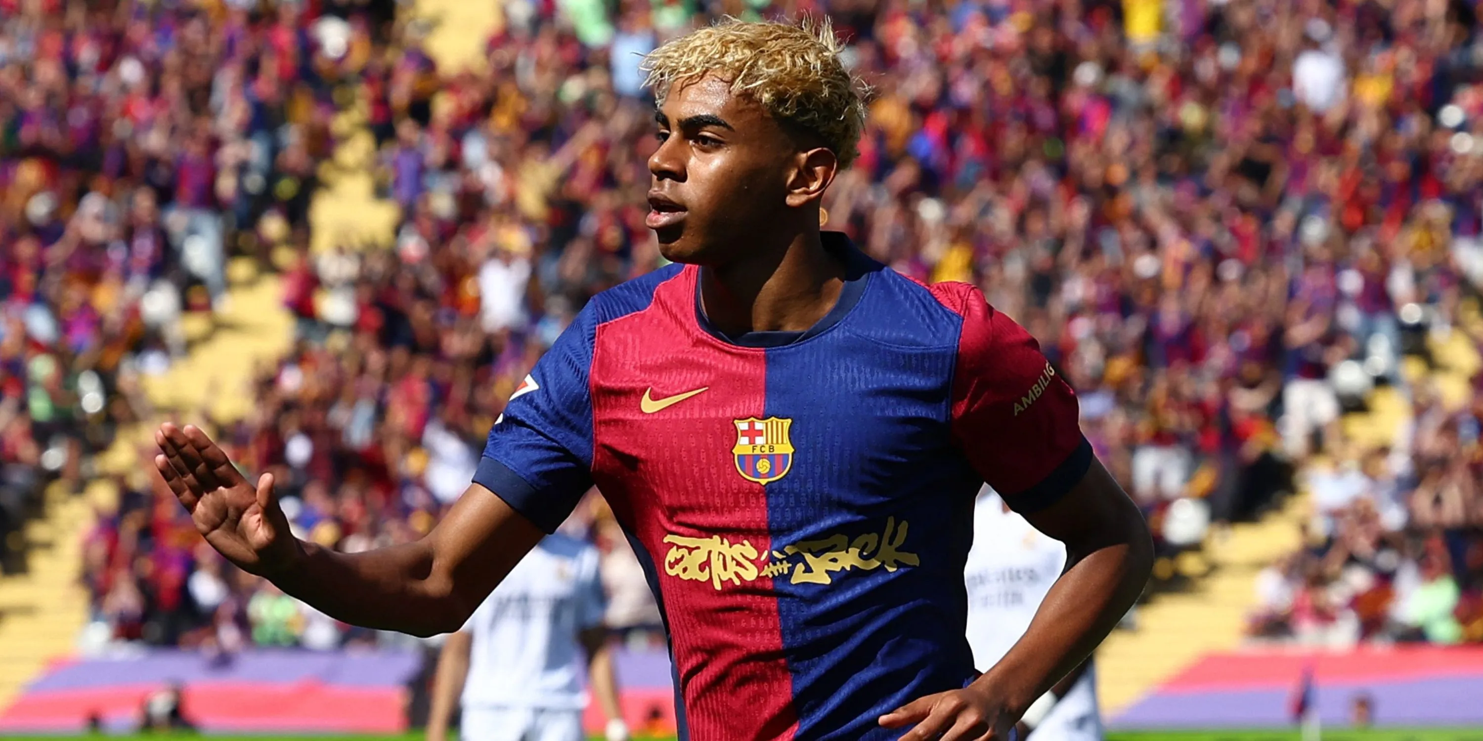 Thần đồng Lamine Yamal của Barcelona, người được Willian so sánh với Estevao