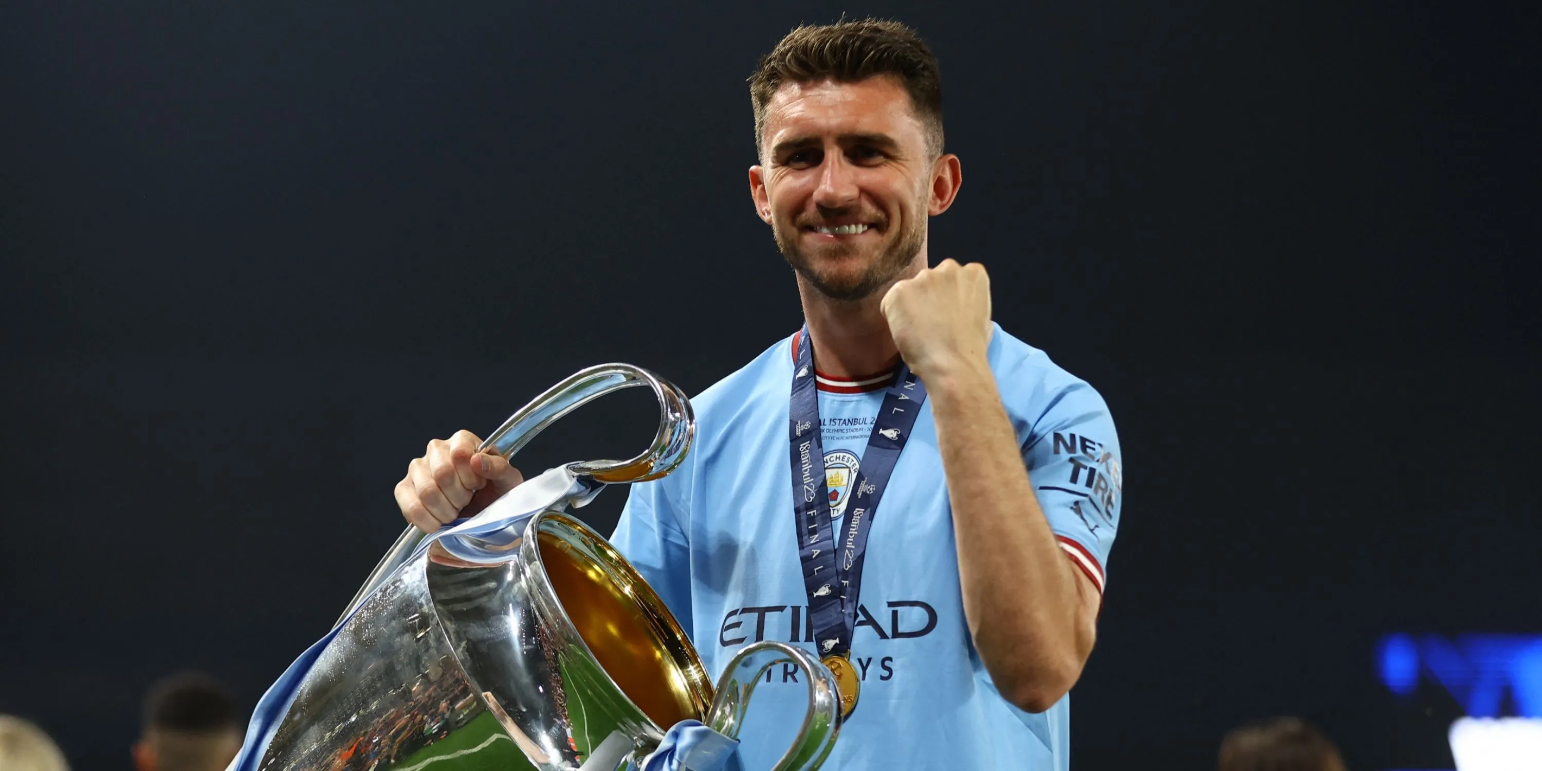 Trung vệ Aymeric Laporte, mục tiêu chuyển nhượng của MU và cựu cầu thủ Man City