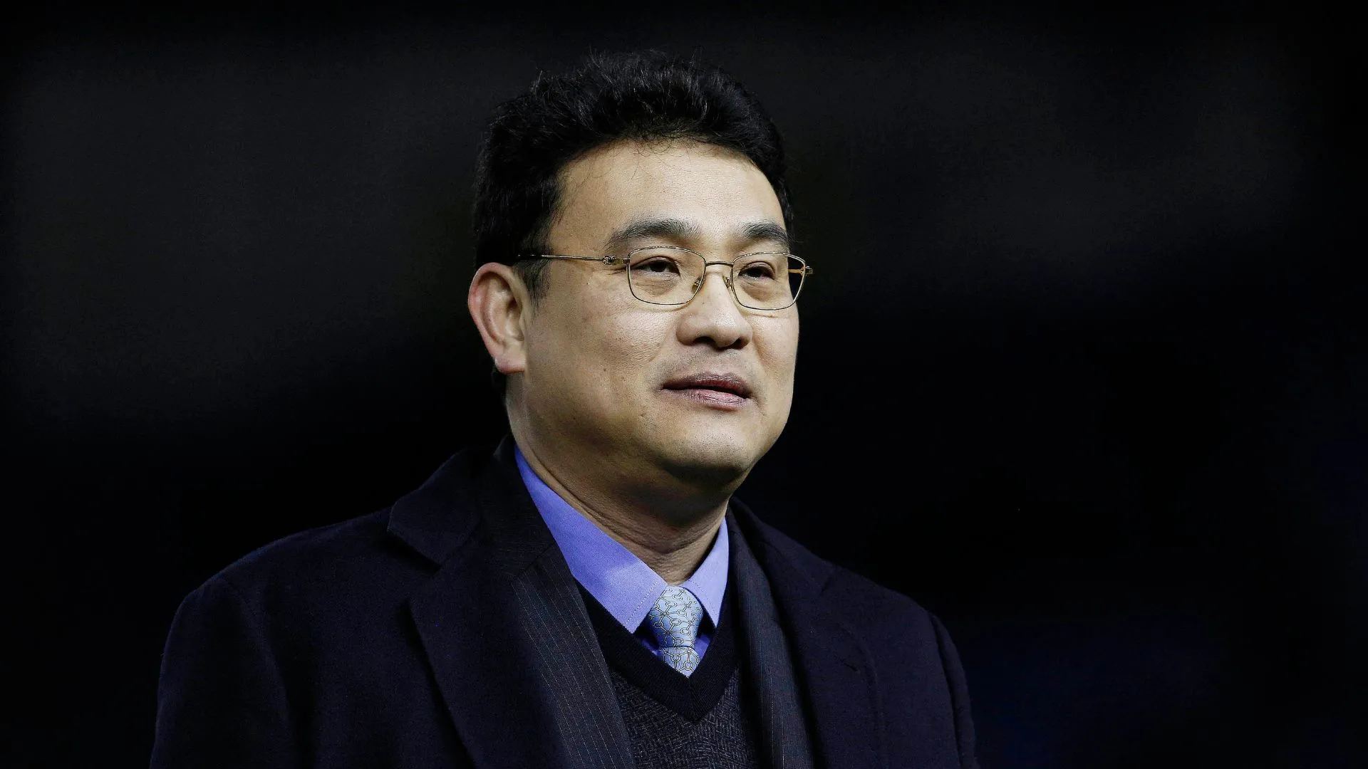 Chủ tịch Dejphon Chansiri của Sheffield Wednesday đối mặt khó khăn tài chính