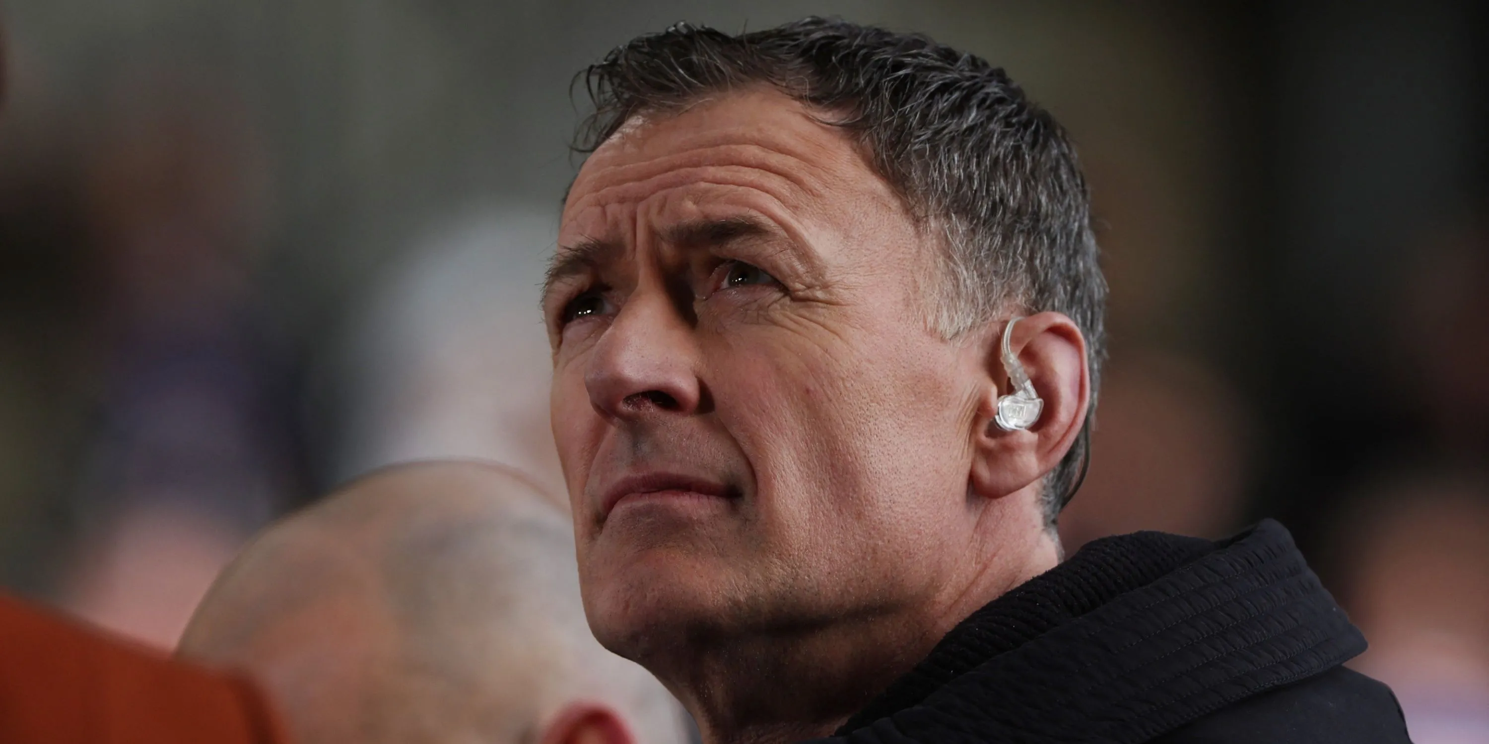 Cựu tiền đạo Chris Sutton, bình luận viên thẳng thắn của BBC và Sky Sports