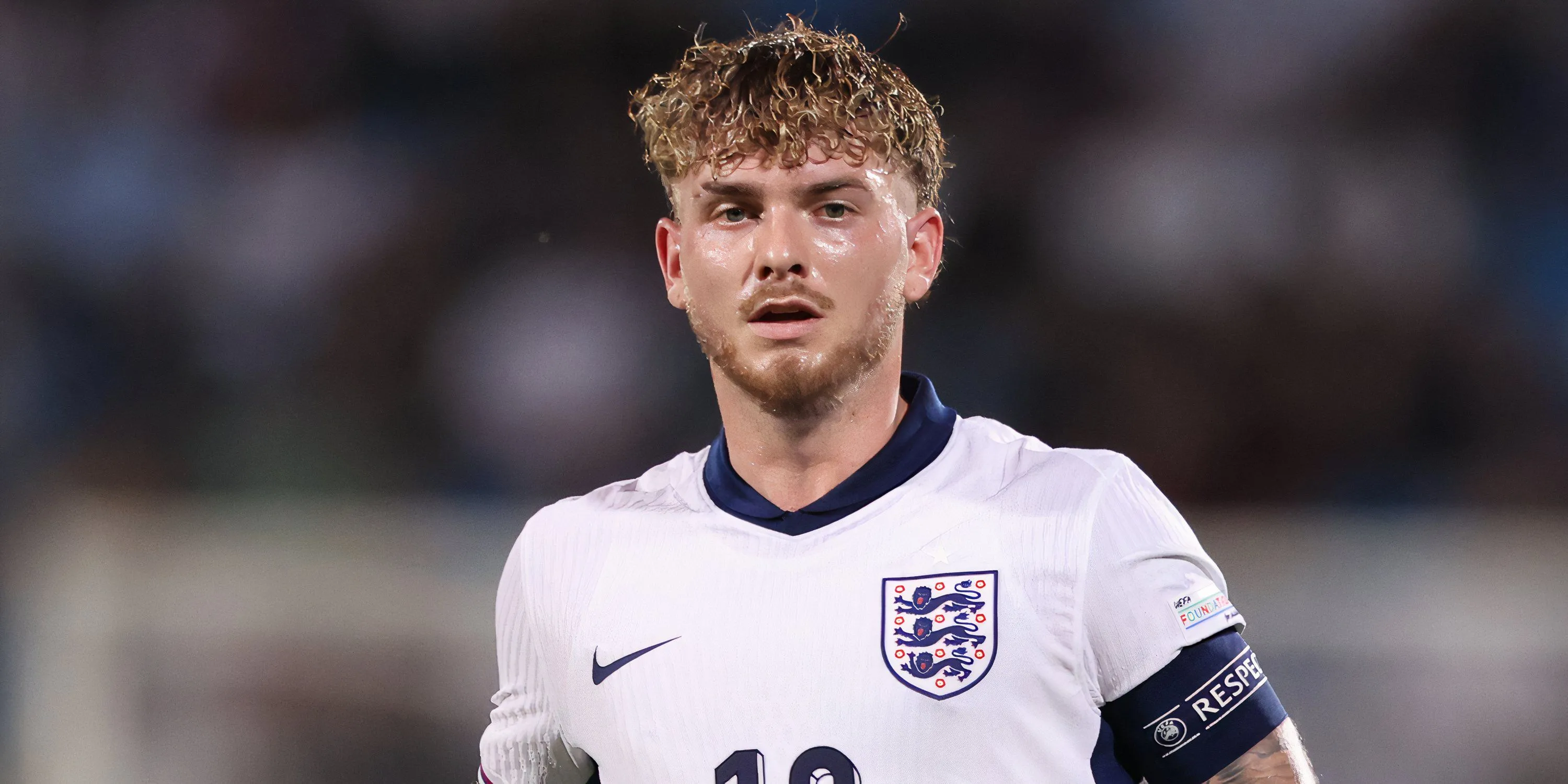Harvey Elliott thi đấu cho đội U21 Anh tại Giải vô địch châu Âu.