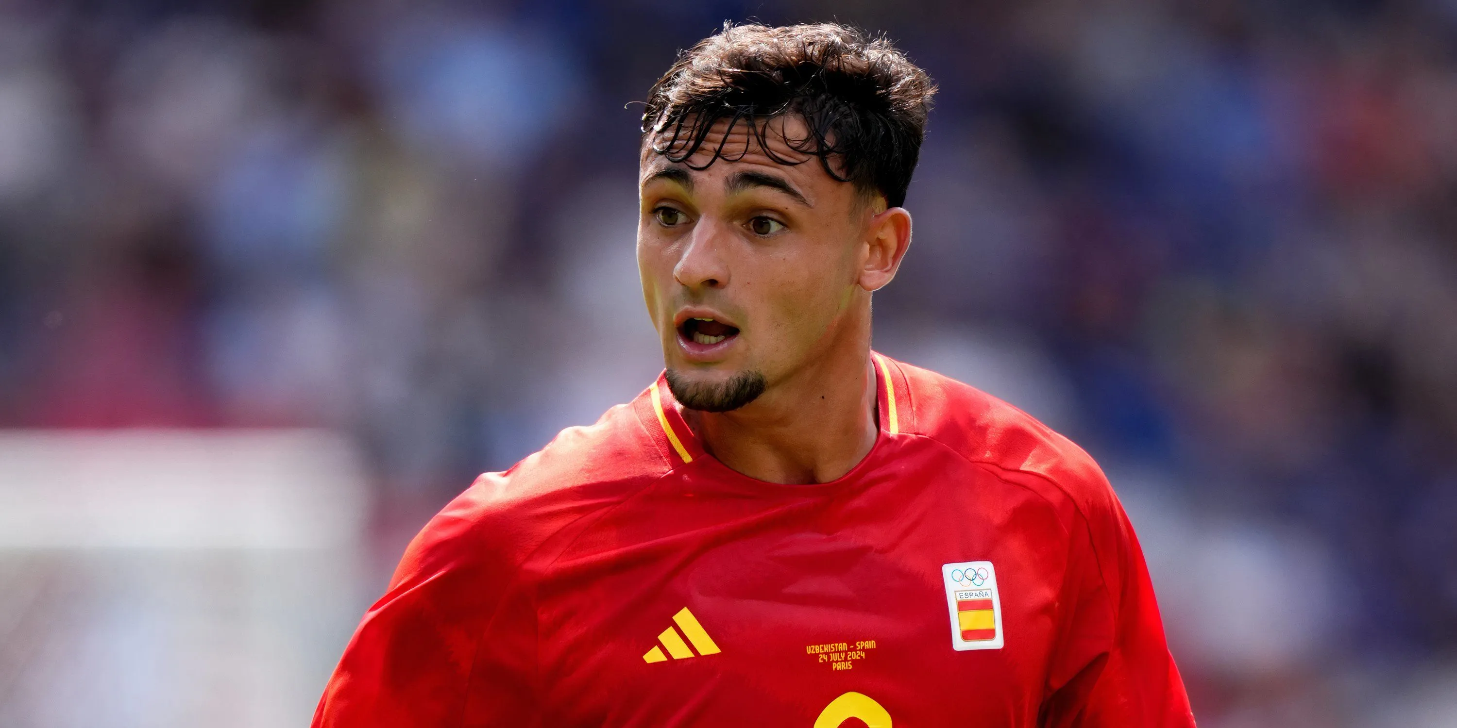 Hậu vệ Marc Pubill trong màu áo Almeria, mục tiêu chuyển nhượng hàng đầu của Wolves