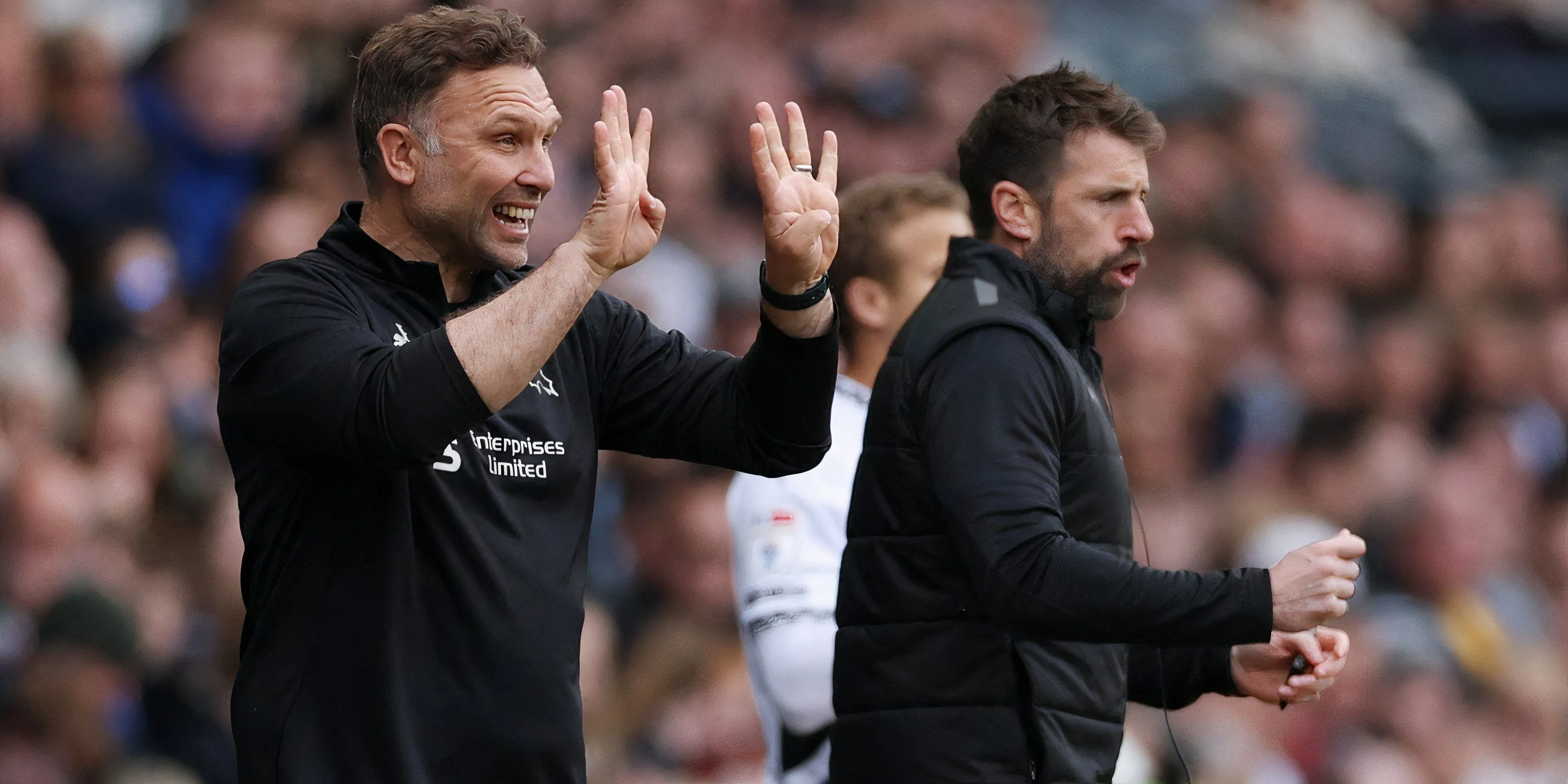 Huấn luyện viên John Eustace của Derby County trong một buổi tập.