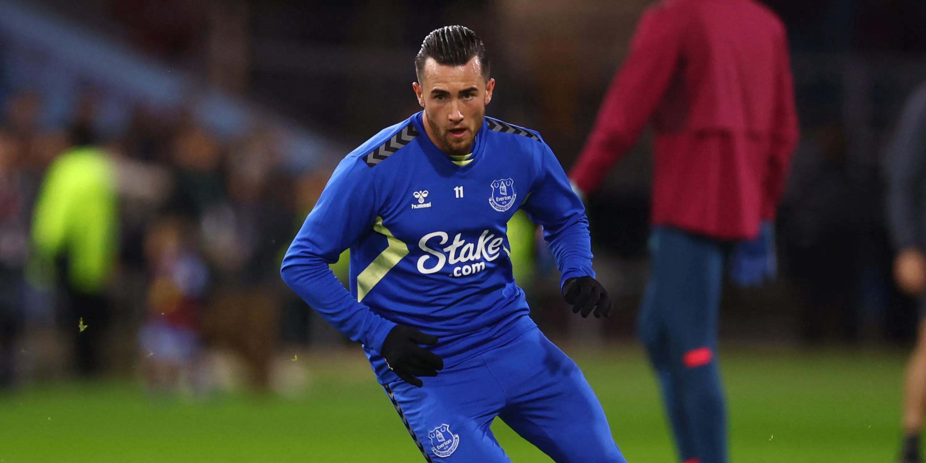 Jack Harrison thi đấu cho Everton, phong độ thiếu ấn tượng trong hai mùa giải Premier League gần nhất