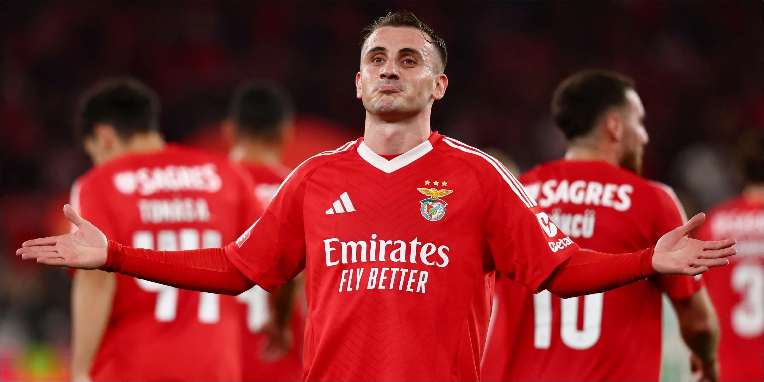 Kerem Akturkoglu thi đấu cho Benfica, mục tiêu chuyển nhượng của Everton