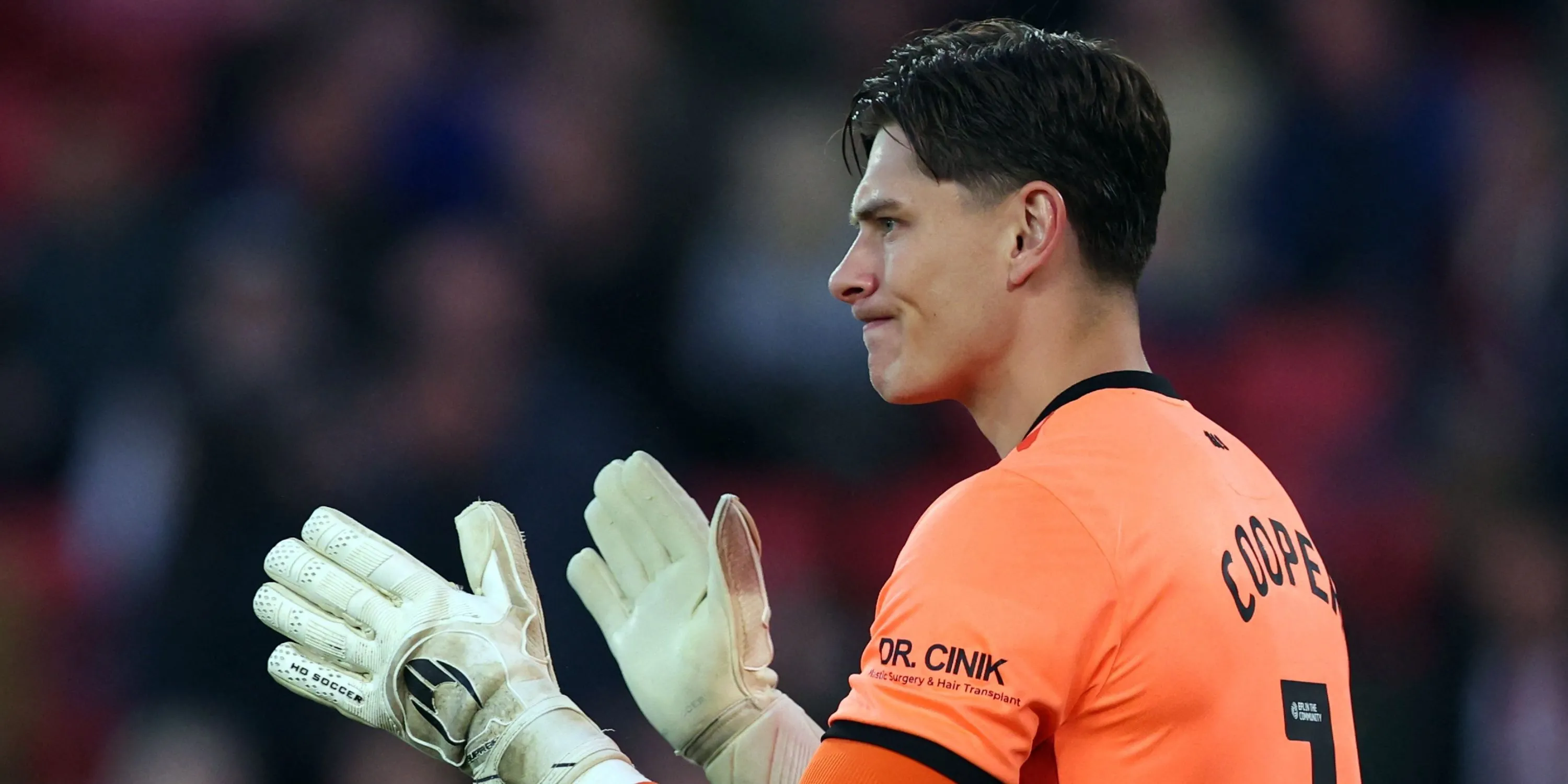 Thủ môn Michael Cooper của Sheffield United, mục tiêu đang được Everton nhắm đến