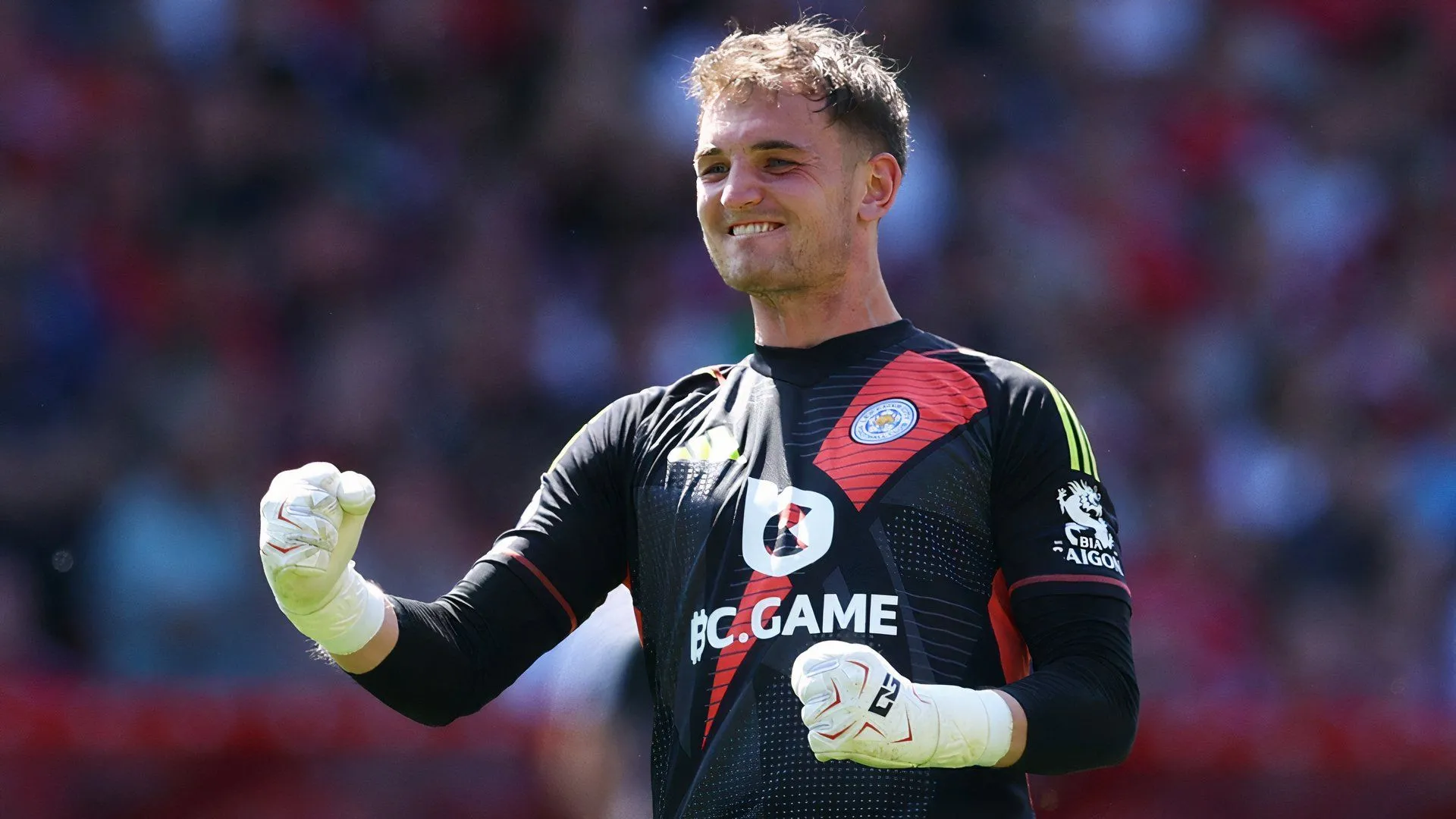 Thủ thành trẻ Jakub Stolarczyk, tài năng trưởng thành từ học viện Leicester City.