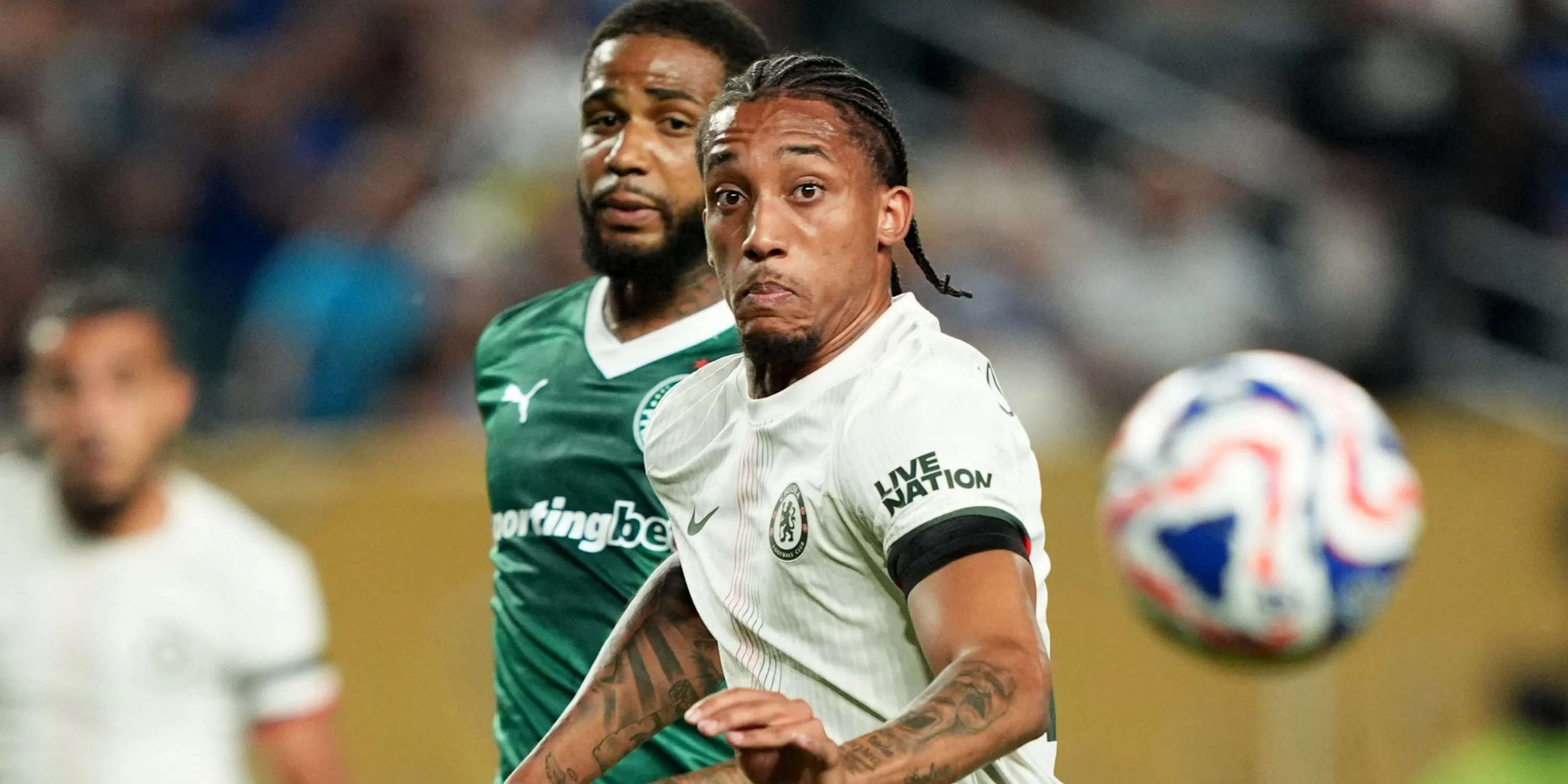 Tiền đạo Joao Pedro trong buổi tập đầu tiên cùng Chelsea sau khi chuyển đến từ Brighton