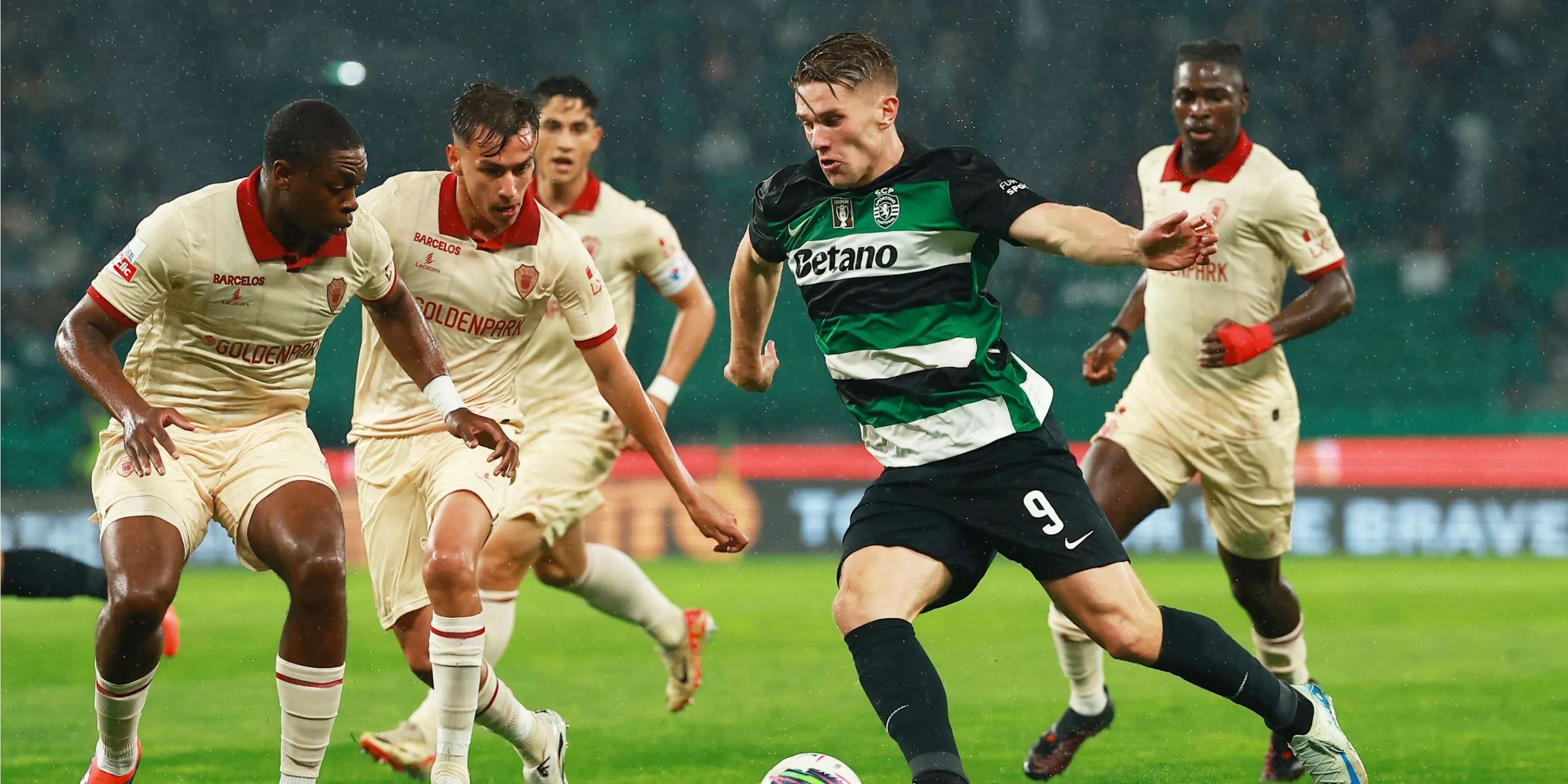 Tiền đạo Viktor Gyokeres của Sporting CP, mục tiêu chuyển nhượng hàng đầu của Arsenal