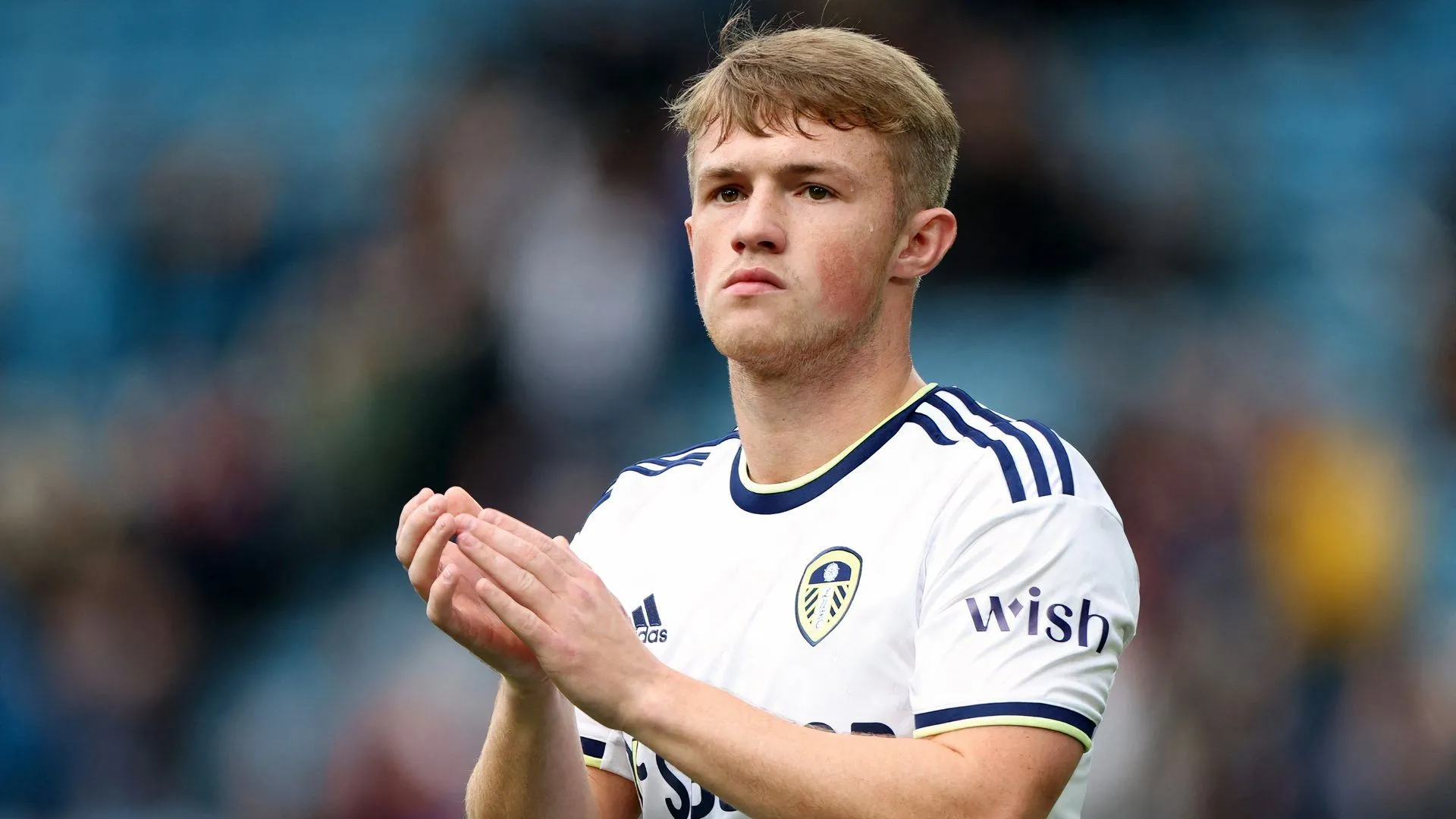 Cầu thủ Joe Gelhardt trong màu áo Hull City, tượng trưng cho thỏa thuận cho mượn mới nhất từ Leeds United.
