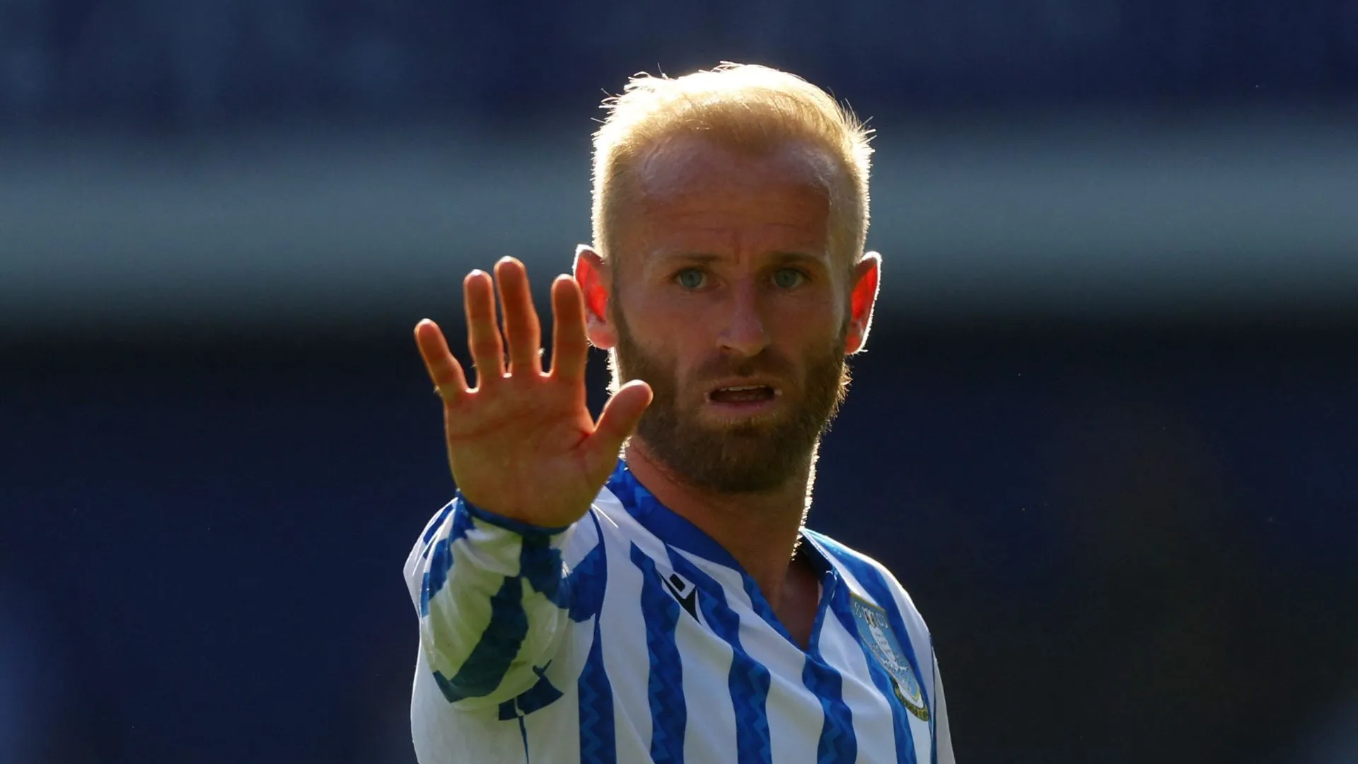 Tiền vệ Barry Bannan chia sẻ về khó khăn của Sheffield Wednesday trong giai đoạn tiền mùa giải.