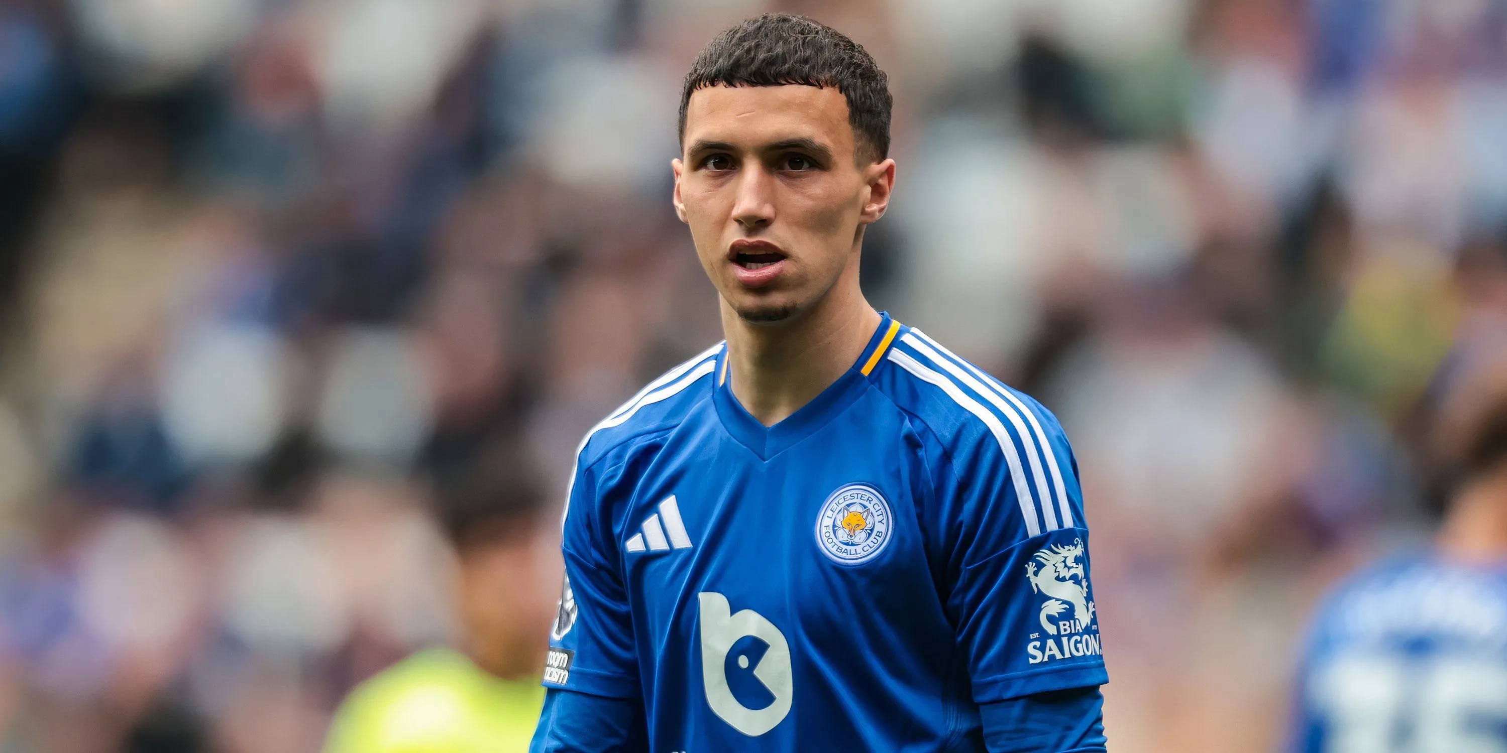 Tiền vệ Bilal El Khannouss trong màu áo Leicester City tại giải Hạng Nhất Anh