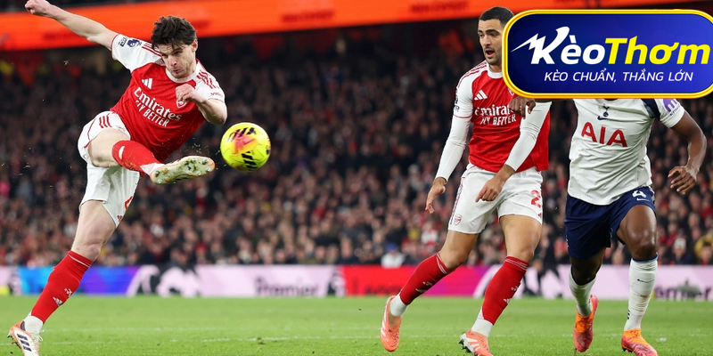 Tottenham vs Arsenal Kèo Thơm: Phân tích tỷ lệ, thống kê Derby Bắc London 2 Phân tích chuyên sâu Tottenham vs Arsenal keothom: Tại sao Arsenal chấp 1.5?