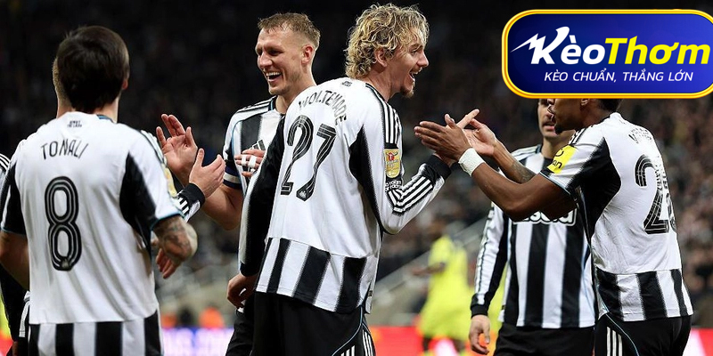 Alexander Isak - Chân sút chủ lực của Newcastle