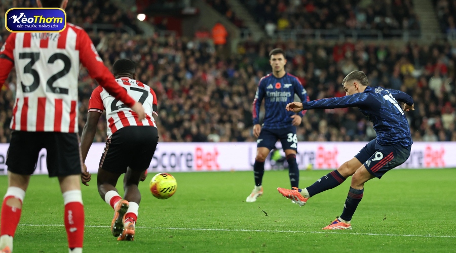 Arsenal vs Sunder Land: Thống kê đối đầu và sức mạnh Pháo thủ 3 Arsenal vs Sunder Land và giá trị truyền thống của hai sắc đỏ trắng