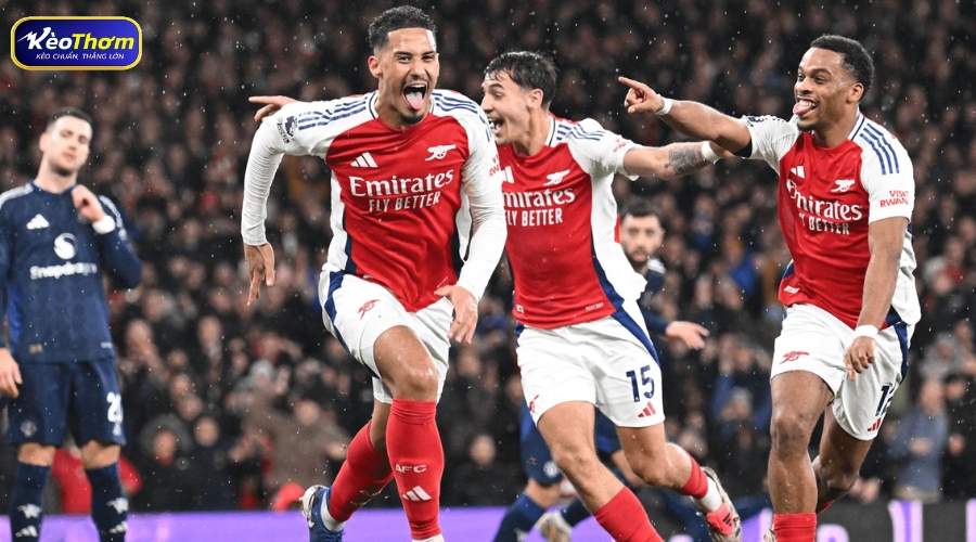 Thống kê Man Utd vs Arsenal: Pháo thủ đang áp đảo Quỷ đỏ? 2 Biểu đồ so sánh tỷ lệ thắng và hiệu suất ghi bàn giữa Arsenal và Man Utd trong chuỗi 5 trận gần đây.