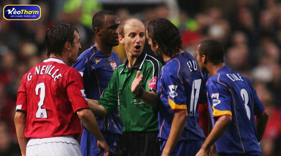 Thống kê Man Utd vs Arsenal: Pháo thủ đang áp đảo Quỷ đỏ? 3 Bản đồ nhiệt cho thấy sự áp đảo của Arsenal ở khu vực trung tuyến trong chiến thắng 3-1 tại Emirates tháng 2/2026.