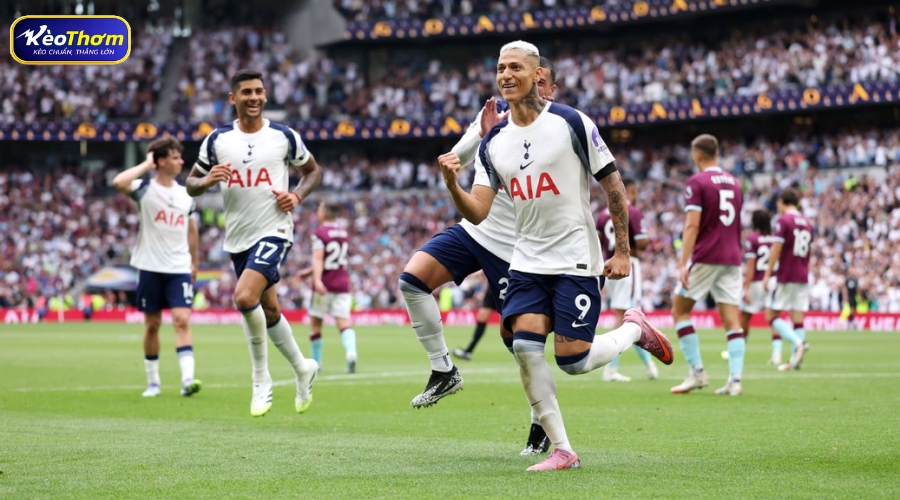 Tottenham vs Burnley: Thống kê, đội hình và dự đoán 3 Vị thế và ý nghĩa lịch sử của cuộc đụng độ Bắc - Nam