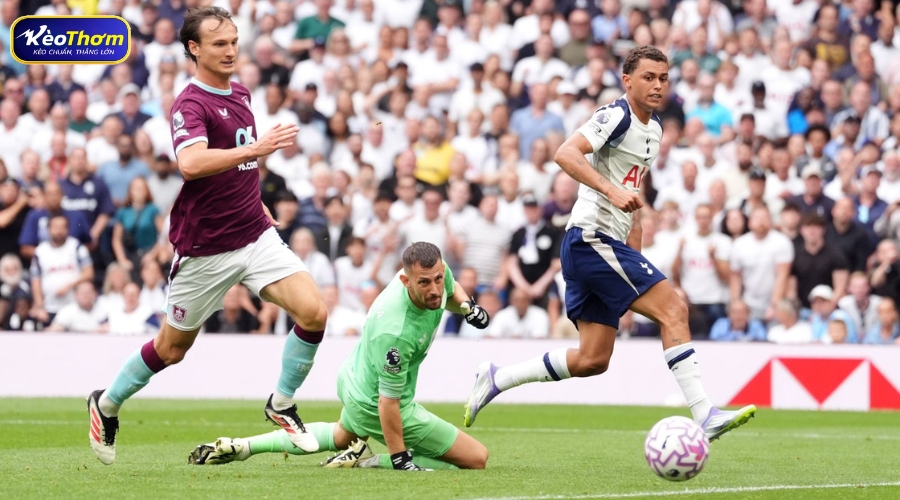 Tottenham vs Burnley: Thống kê, đội hình và dự đoán 4 Những "Hung thần" và các yếu tố kỹ thuật định đoạt trận đấu