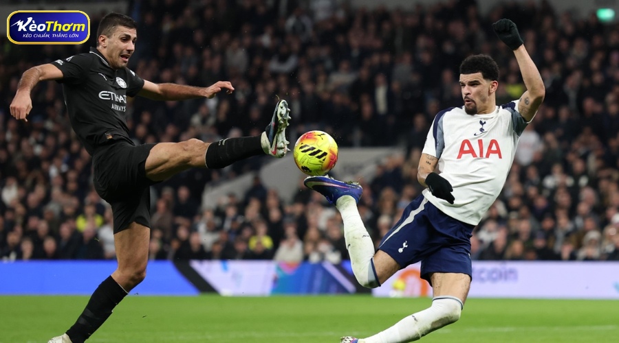 Tottenham vs Man City: Những màn rượt đuổi nghẹt thở đến phút cuối 3 Khoảnh khắc Kevin De Bruyne ăn mừng bàn thắng quan trọng phá vỡ thế bế tắc trước Tottenham.